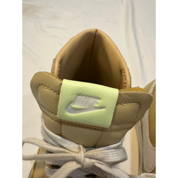 Nike Blazer Mid ’77 Leather High-Top Sneakers Beige White Women’s Size 6 - Picture 3 of 5